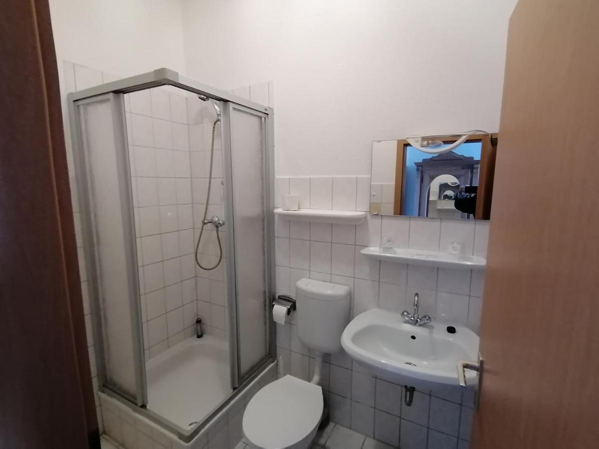 Landhotel Storchenkrug Ruhstadt Экстерьер фото