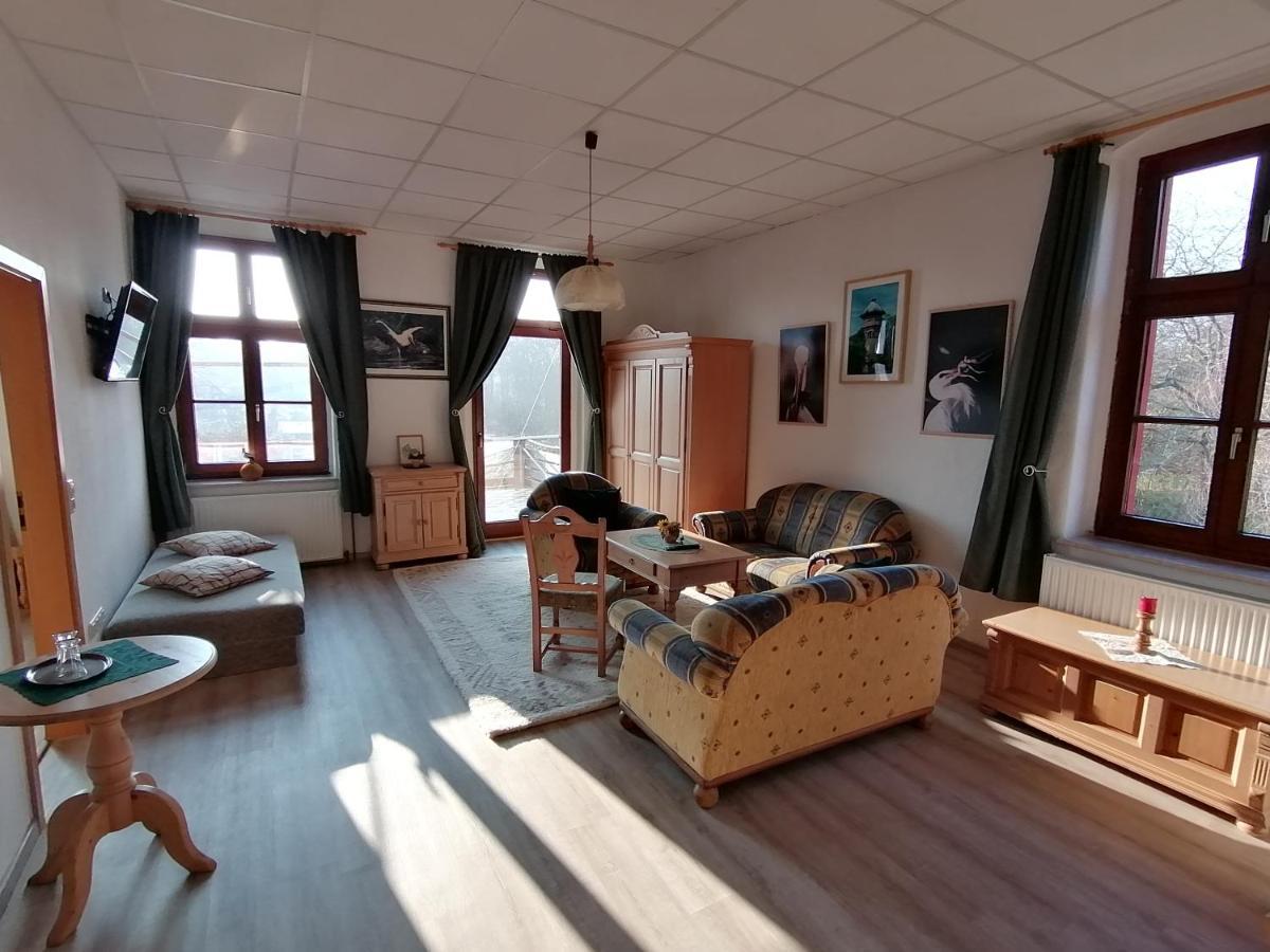 Landhotel Storchenkrug Ruhstadt Экстерьер фото