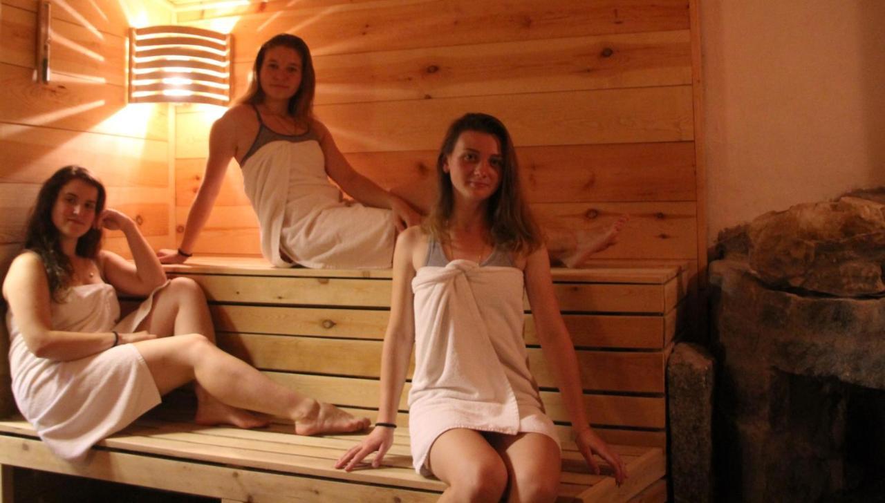 Landhotel Storchenkrug Ruhstadt Экстерьер фото