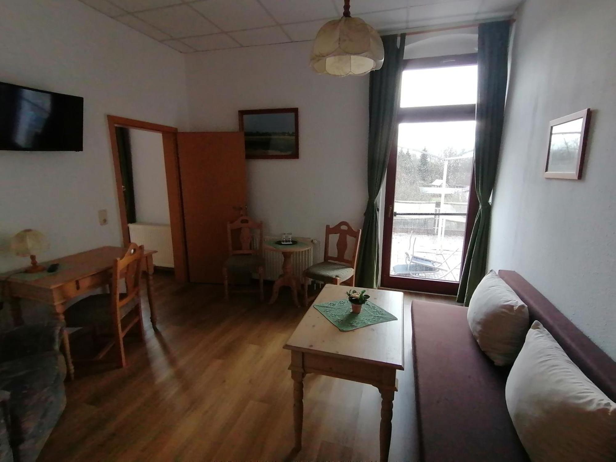 Landhotel Storchenkrug Ruhstadt Экстерьер фото